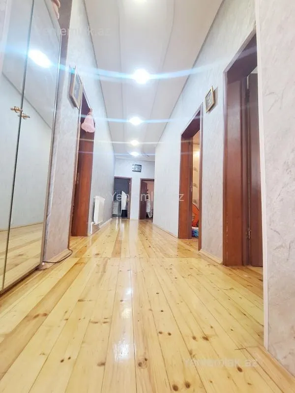 Satılır 4 otaqlı həyət evi 140 m²