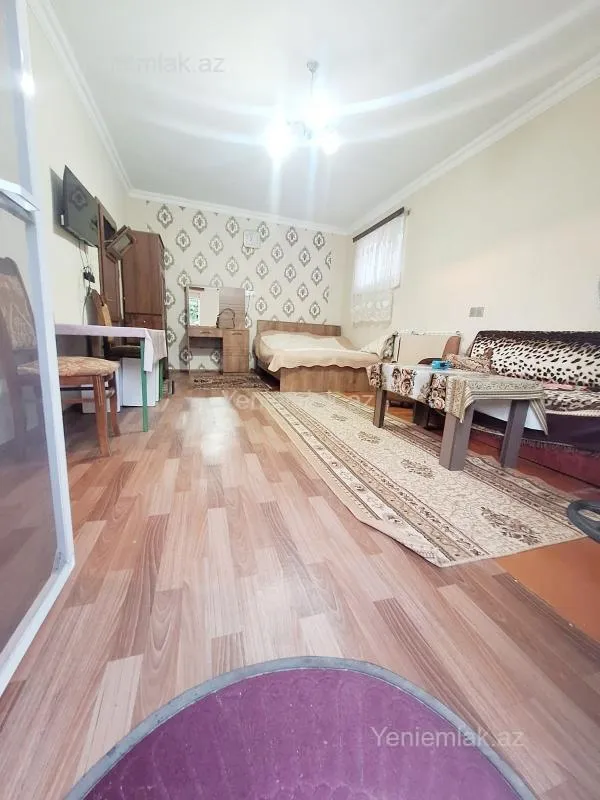 Satılır 4 otaqlı həyət evi 140 m²