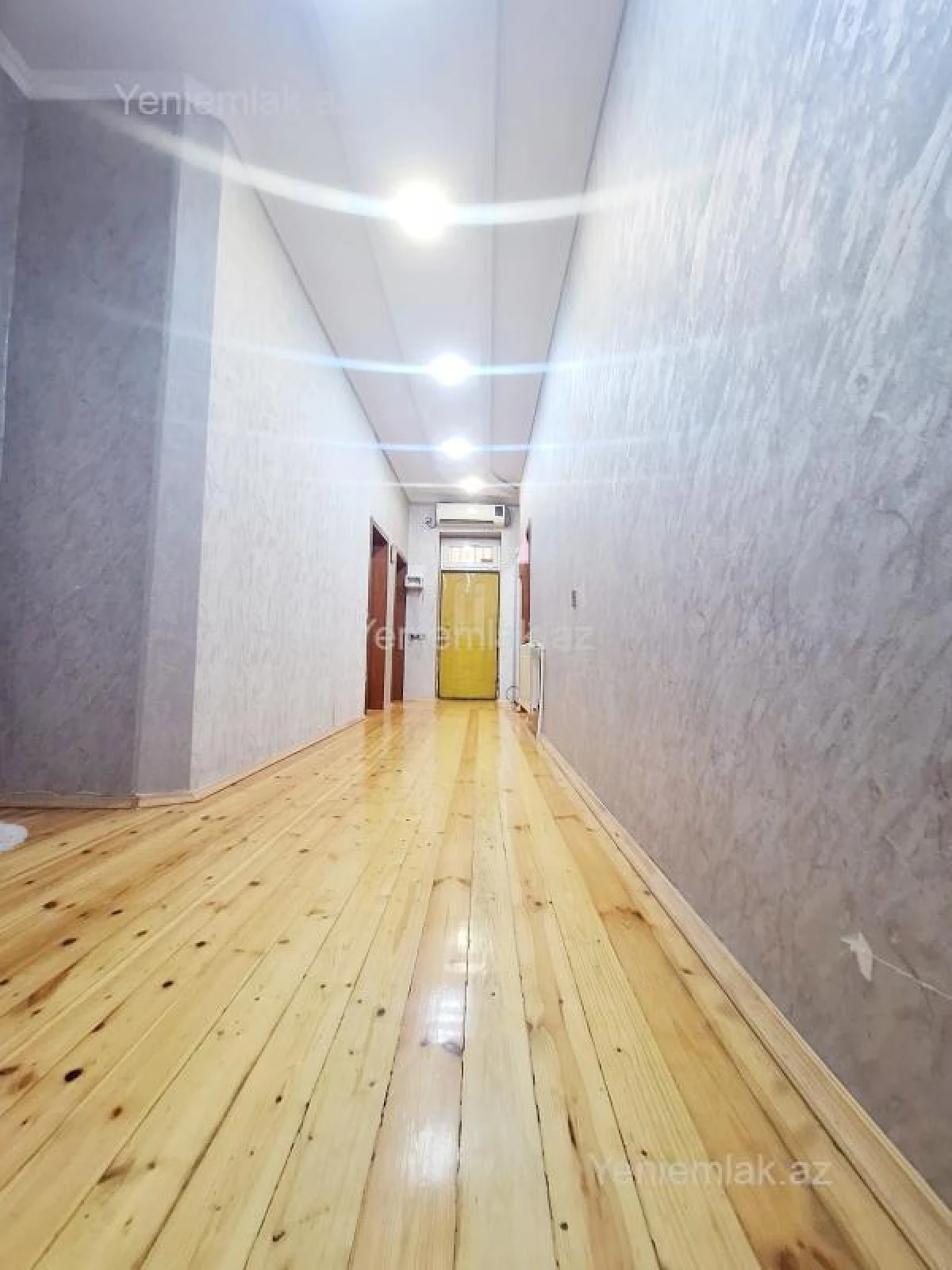 Satılır 4 otaqlı həyət evi 140 m²
