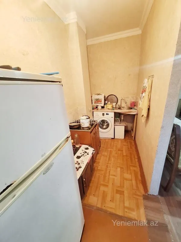 Satılır 4 otaqlı həyət evi 140 m²