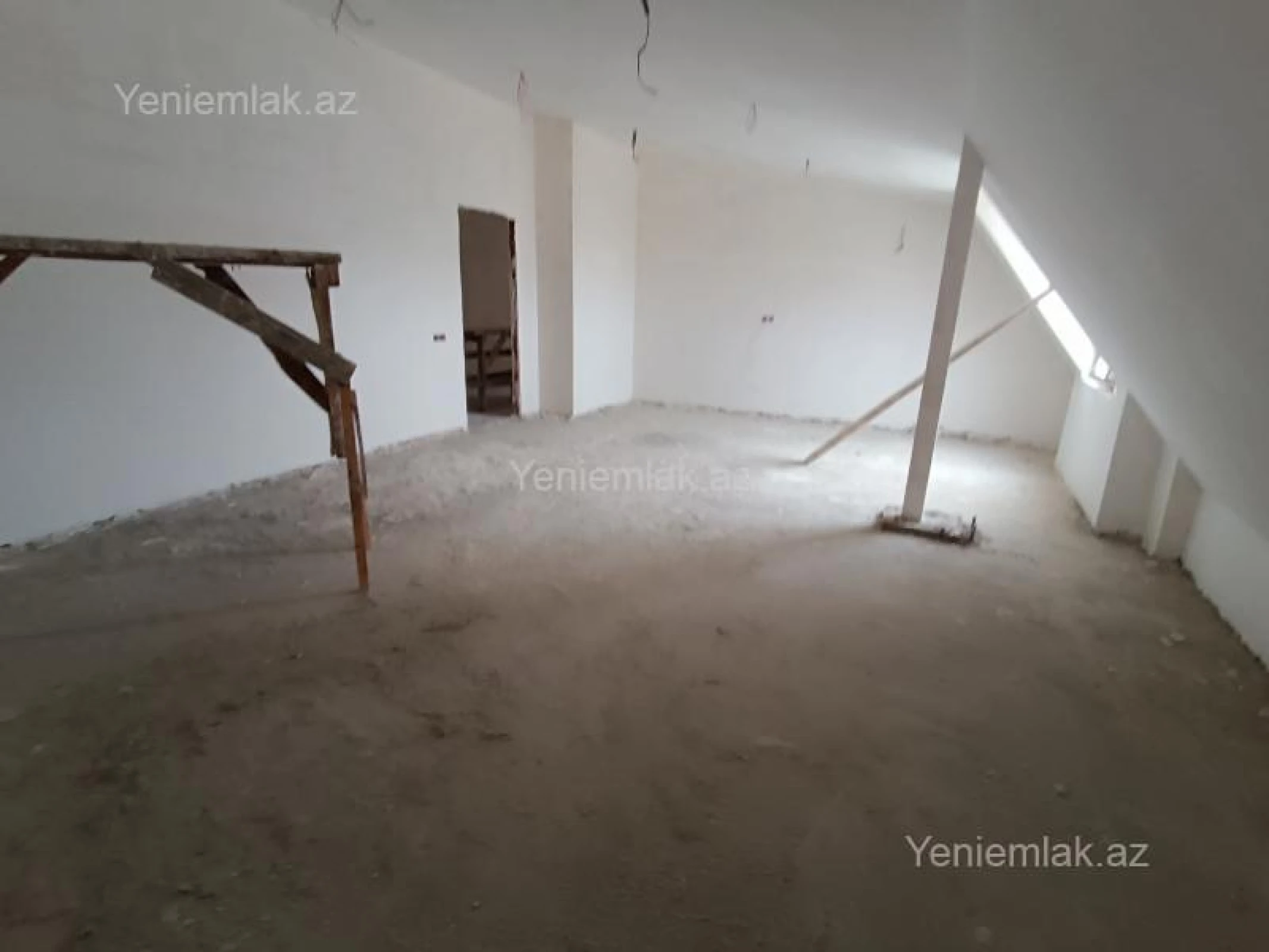 Satılır 3 otaqlı yeni tikili 165 m²