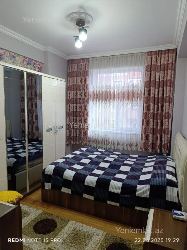 Satılır 3 otaqlı yeni tikili 87 m²