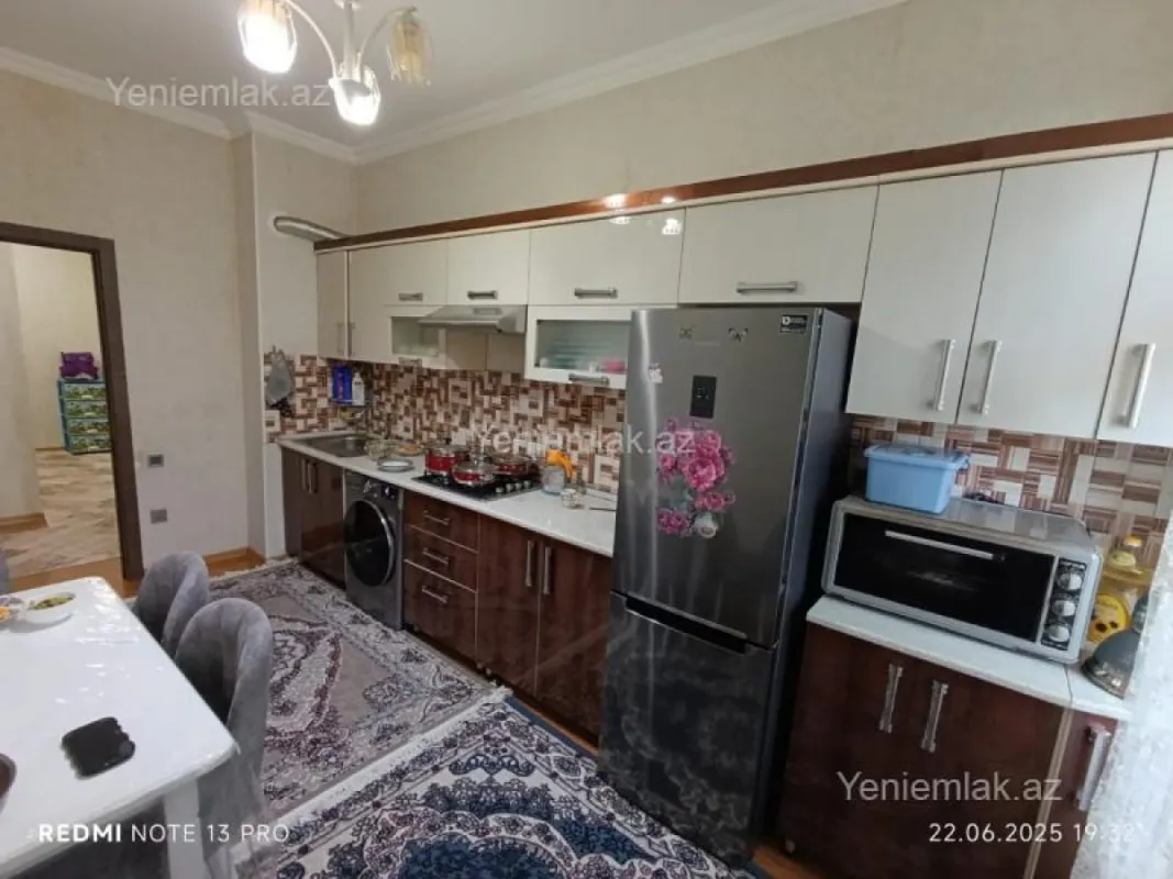 Satılır 3 otaqlı yeni tikili 87 m²