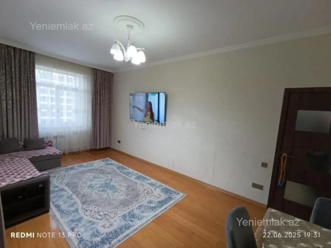 Satılır 3 otaqlı yeni tikili 87 m²