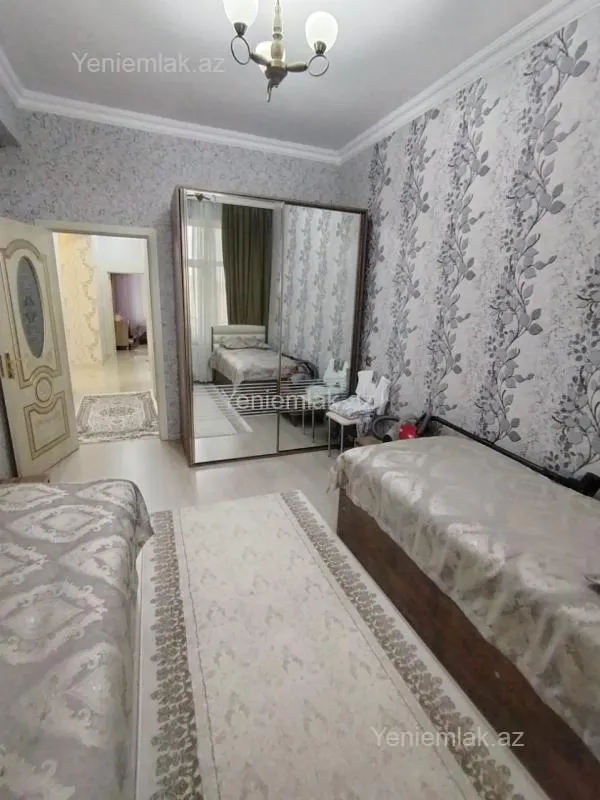 Satılır 2 otaqlı yeni tikili 80 m²