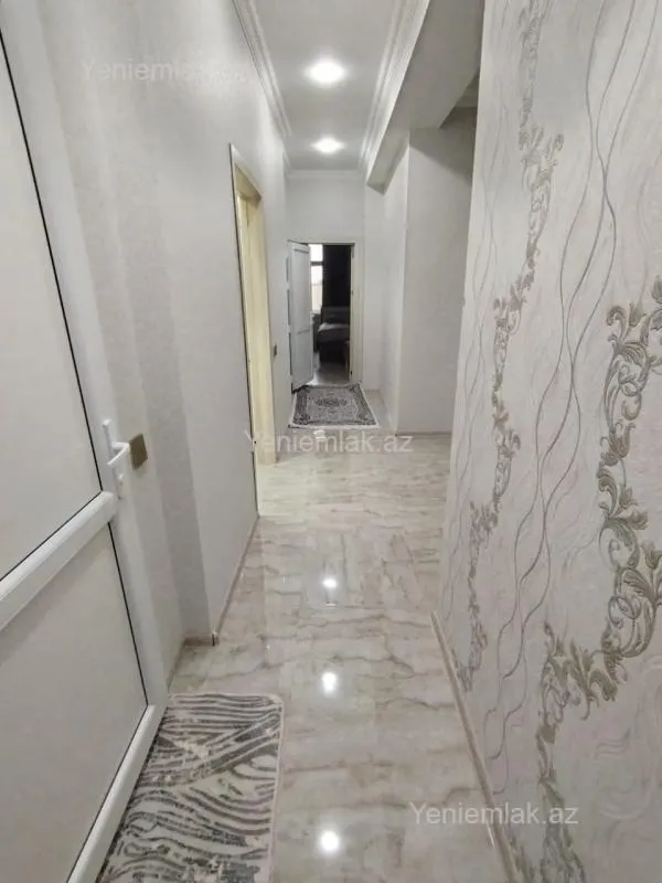 Satılır 2 otaqlı yeni tikili 80 m²