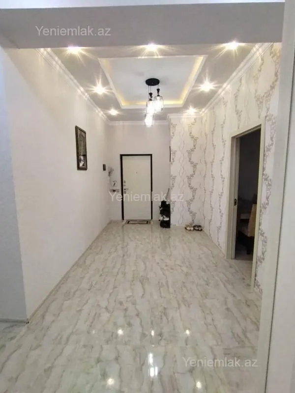 Satılır 2 otaqlı yeni tikili 80 m²