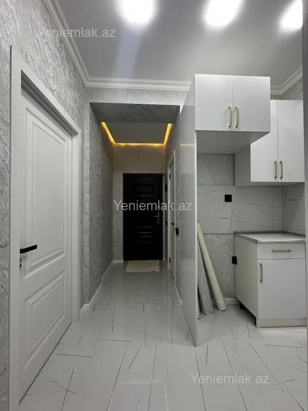 Satılır 2 otaqlı yeni tikili 42 m²