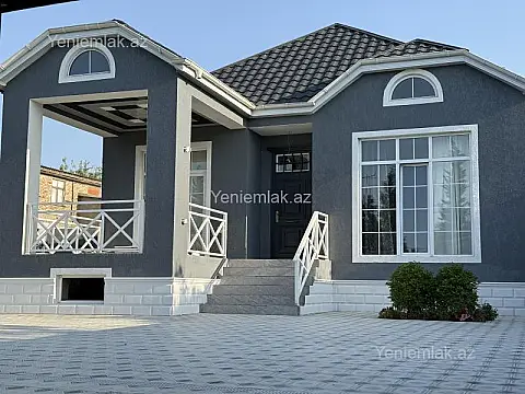 Satılır 4 otaqlı həyət evi 125 m²