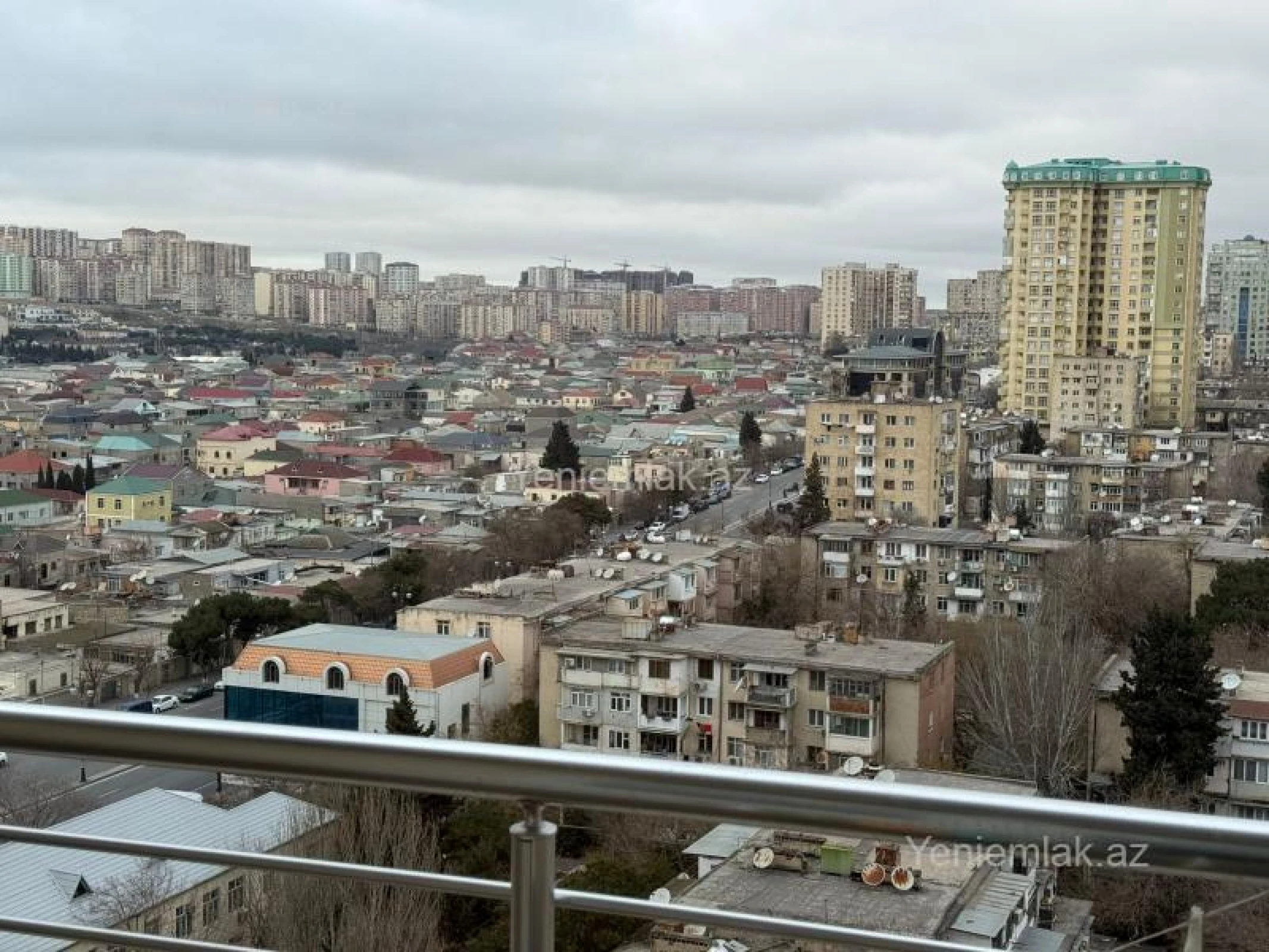 Satılır 2 otaqlı yeni tikili 94 m²