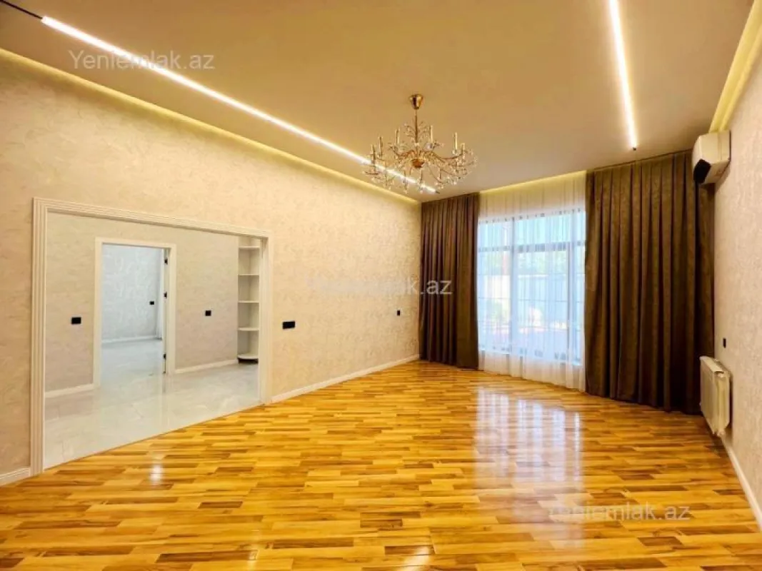 Satılır 4 otaqlı həyət evi 205 m²