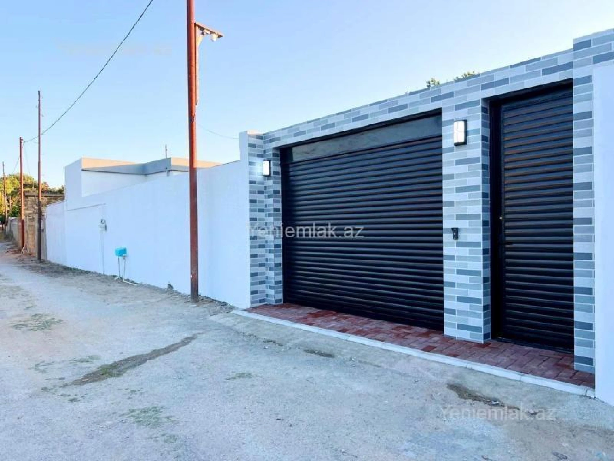 Satılır 4 otaqlı həyət evi 205 m²