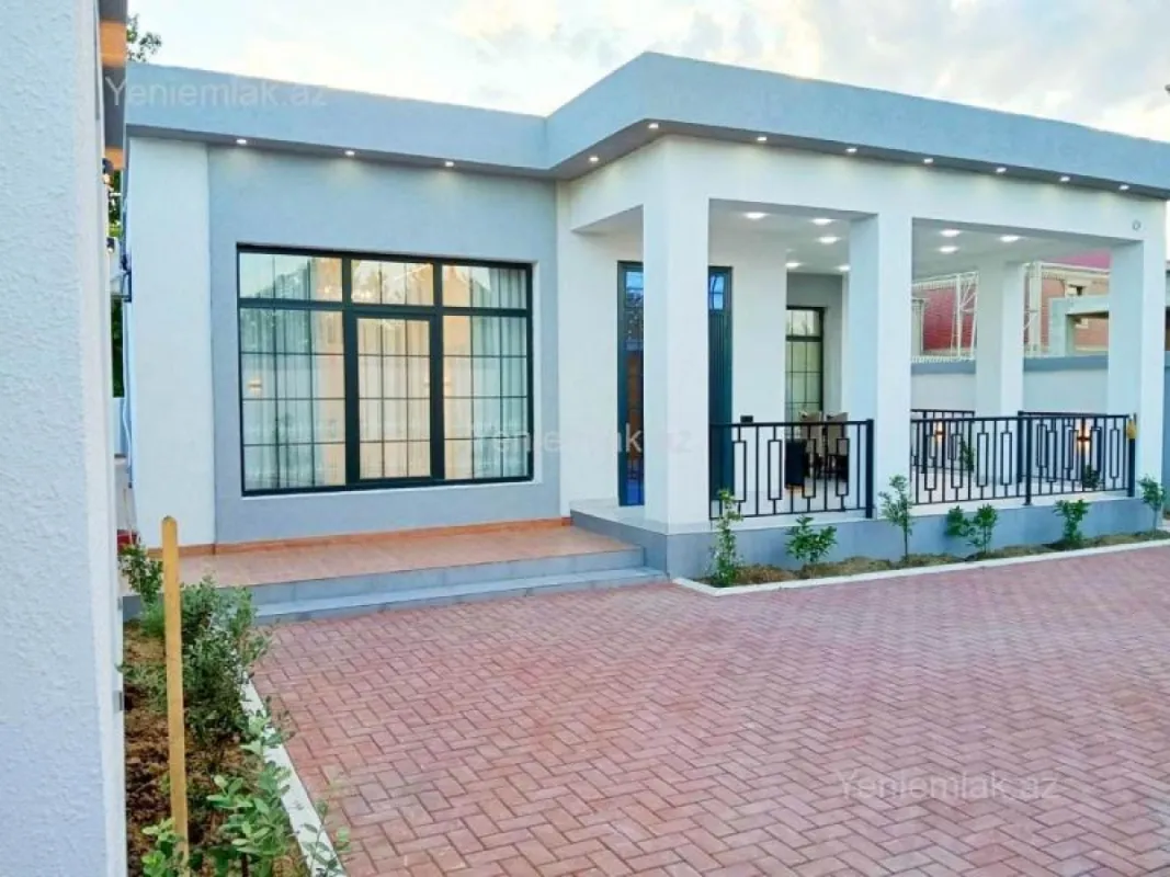 Satılır 4 otaqlı həyət evi 205 m²