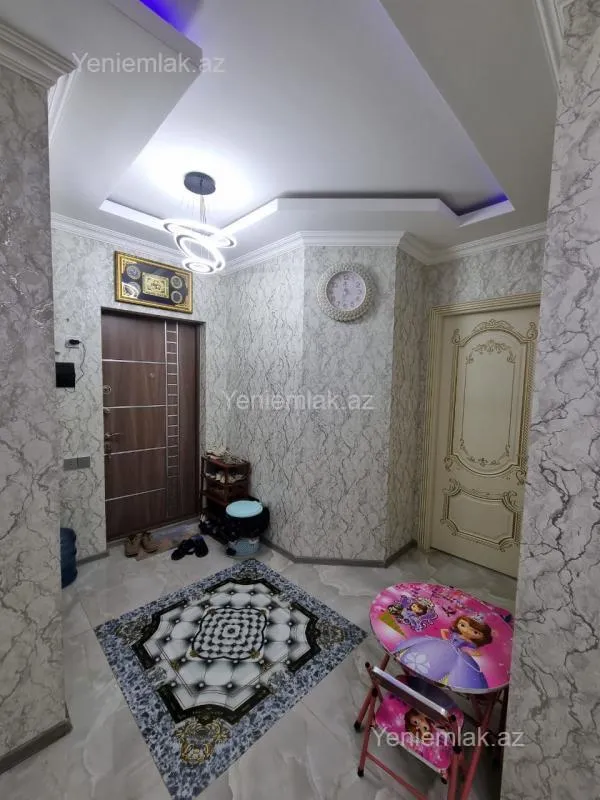 Satılır 3 otaqlı yeni tikili 68 m²