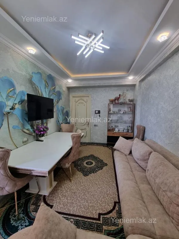 Satılır 3 otaqlı yeni tikili 68 m²