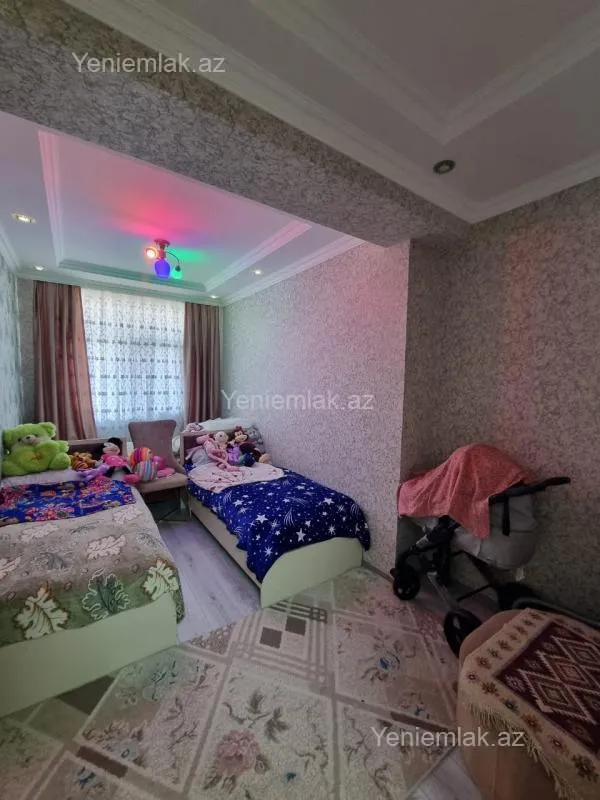 Satılır 3 otaqlı yeni tikili 68 m²
