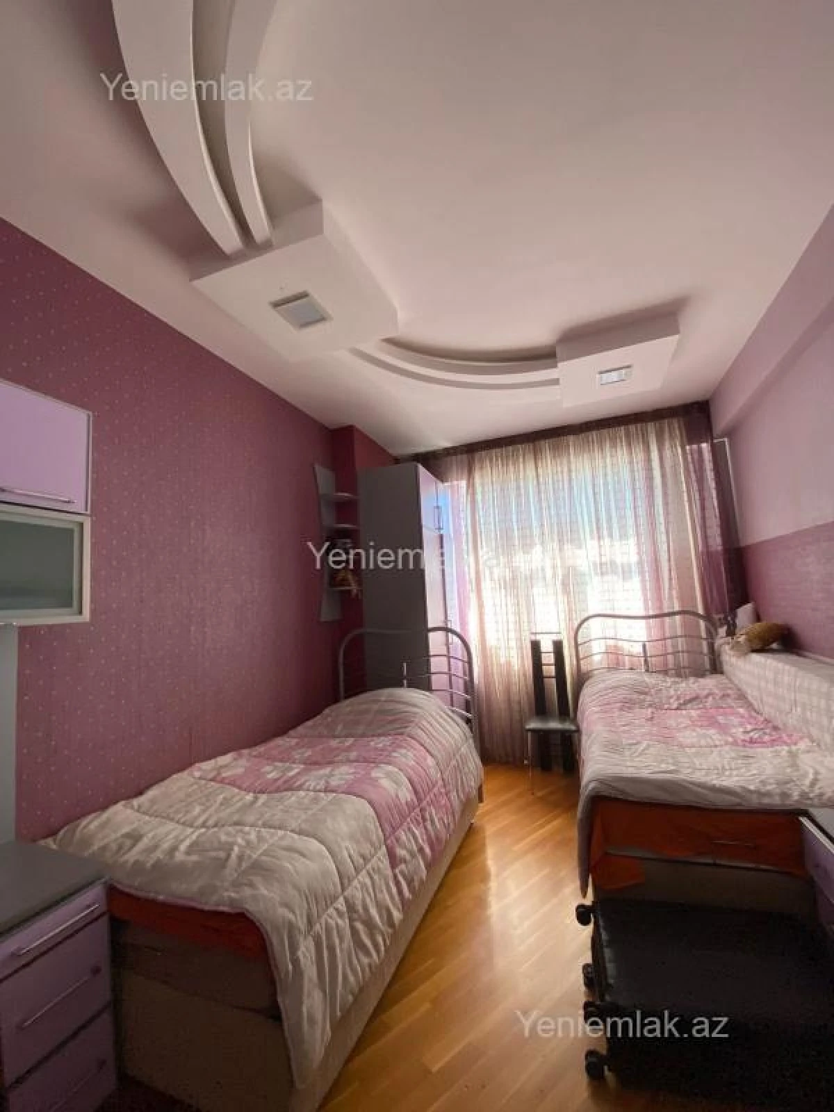 Satılır 3 otaqlı köhnə tikili 117 m²