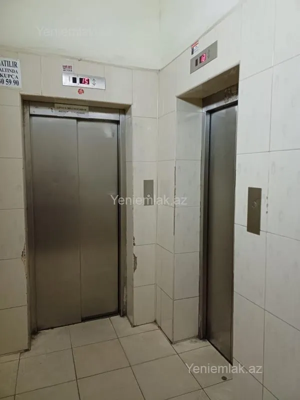 Satılır 3 otaqlı köhnə tikili 117 m²