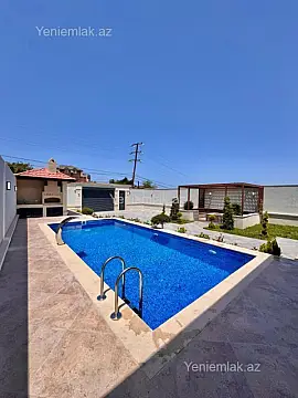 Satılır 5 otaqlı həyət evi 350 m²