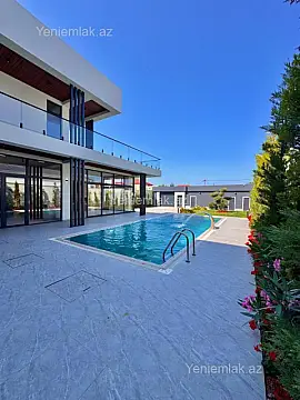 Satılır 5 otaqlı həyət evi 350 m²