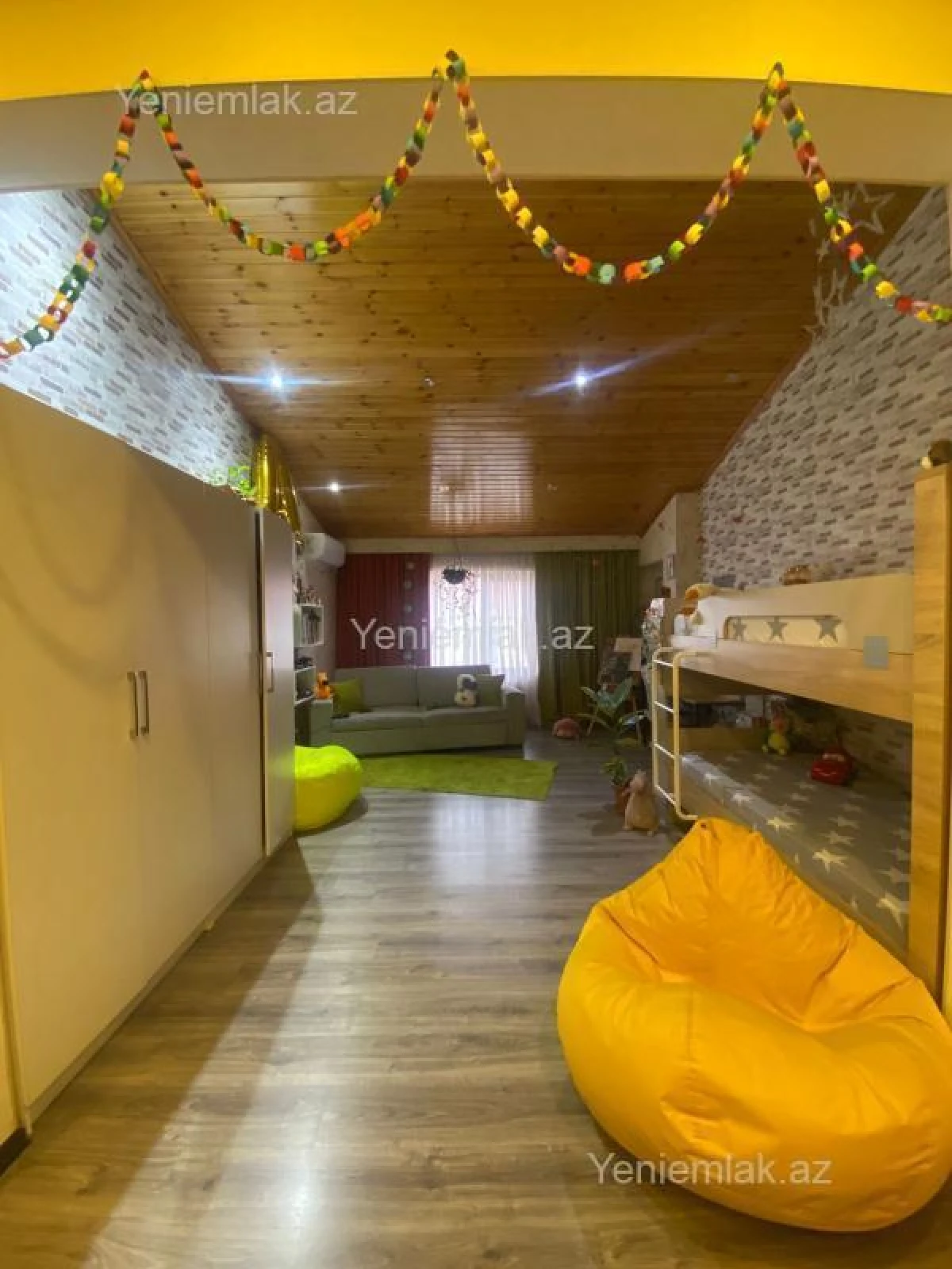 Satılır 4 otaqlı yeni tikili 135 m²