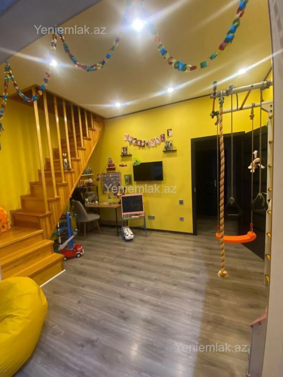 Satılır 4 otaqlı yeni tikili 135 m²