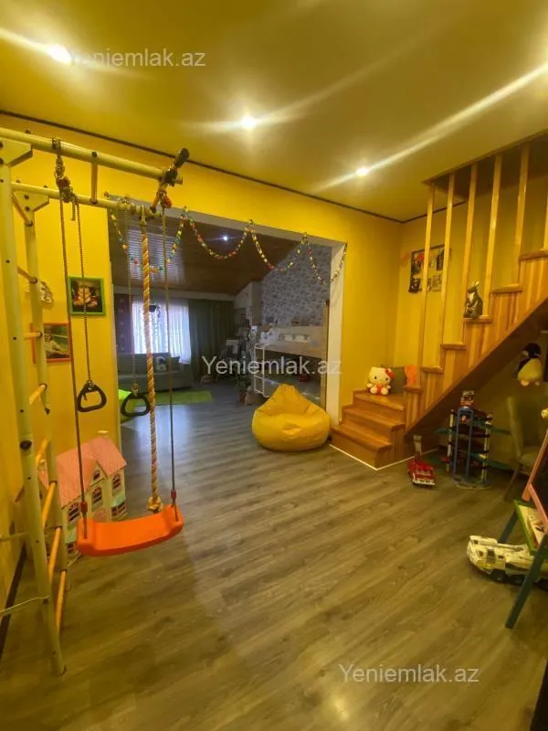 Satılır 4 otaqlı yeni tikili 135 m²