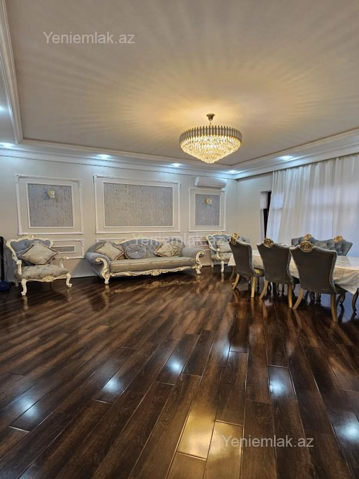 Satılır 4 otaqlı həyət evi 200 m²