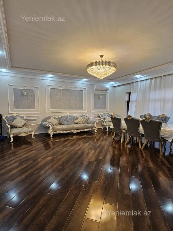 Satılır 4 otaqlı həyət evi 200 m²