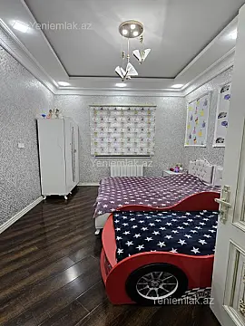 Satılır 4 otaqlı həyət evi 200 m²