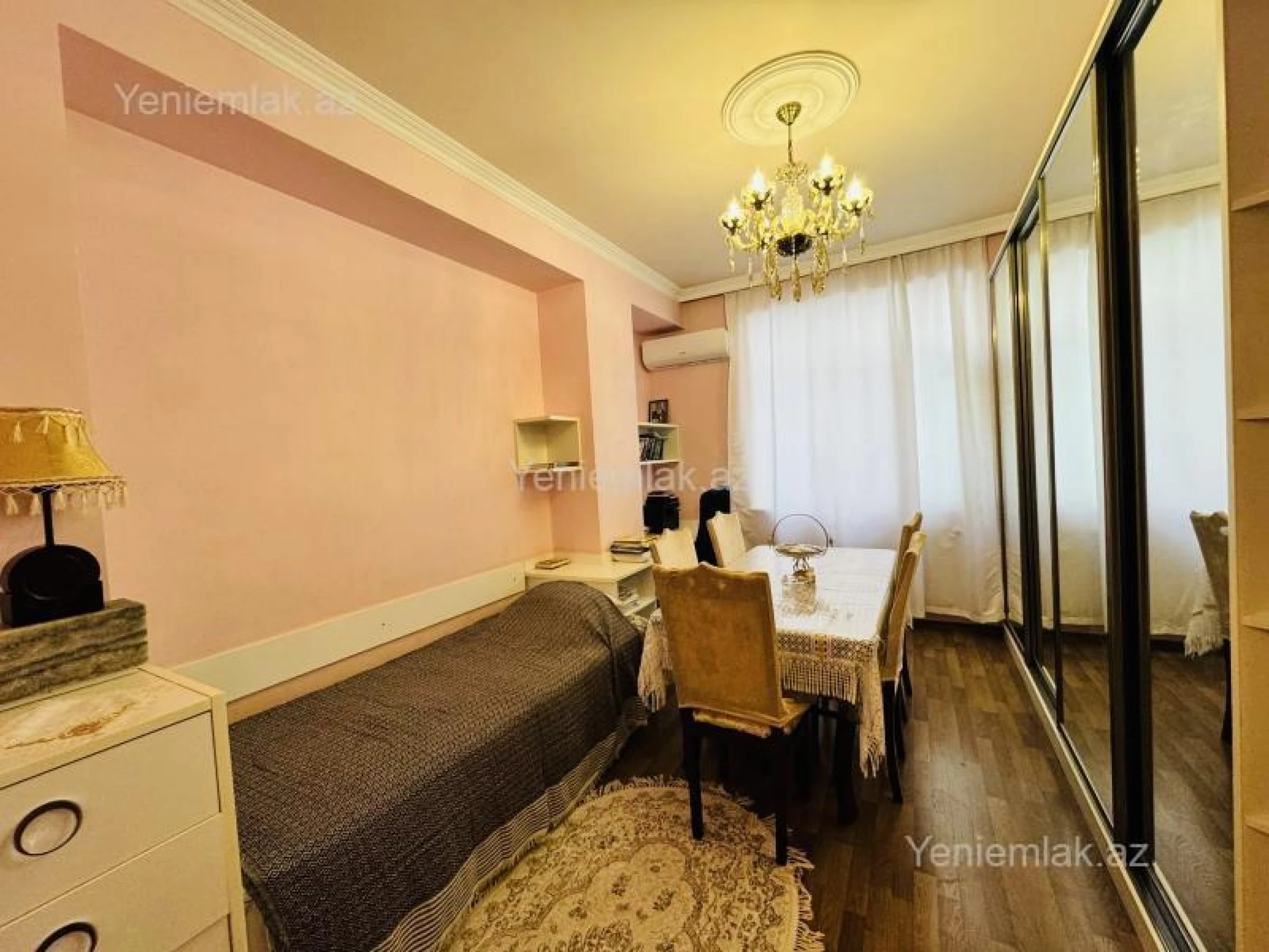 Satılır 3 otaqlı yeni tikili 100 m²