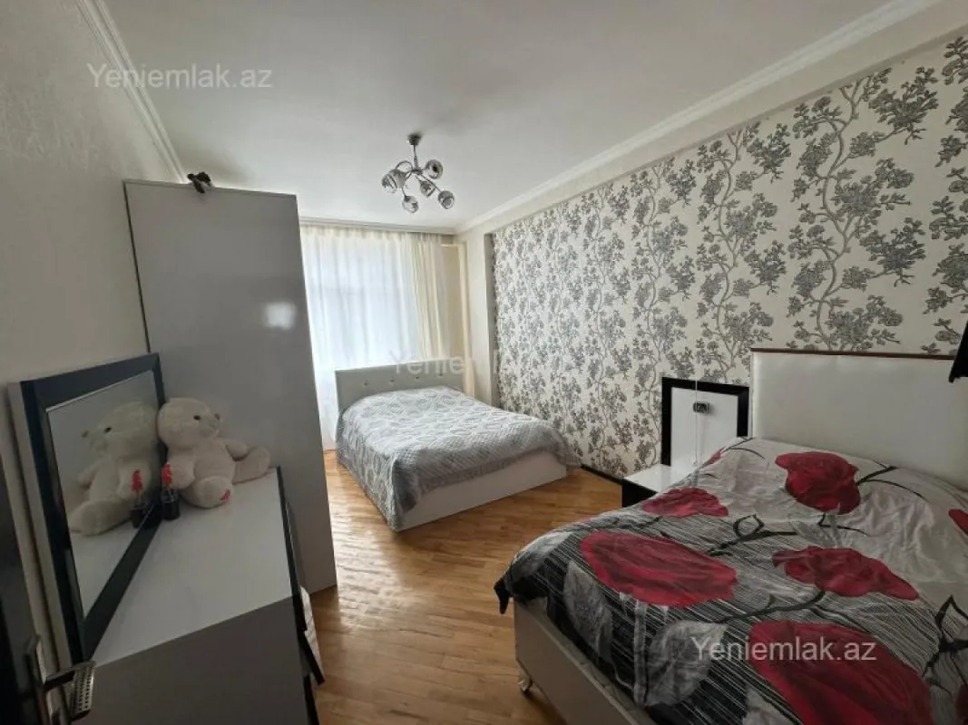 Satılır 3 otaqlı yeni tikili 96 m²