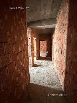 Satılır 2 otaqlı yeni tikili 72 m²