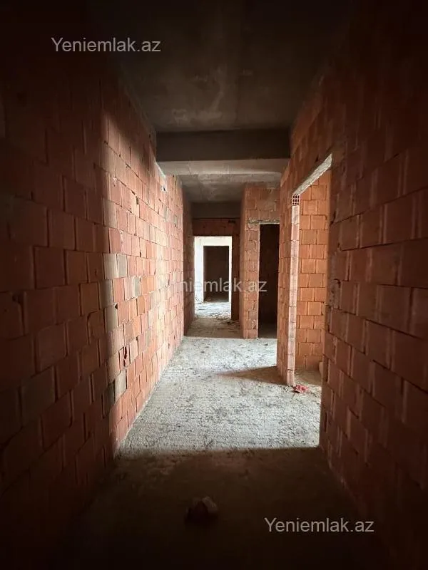 Satılır 2 otaqlı yeni tikili 72 m²