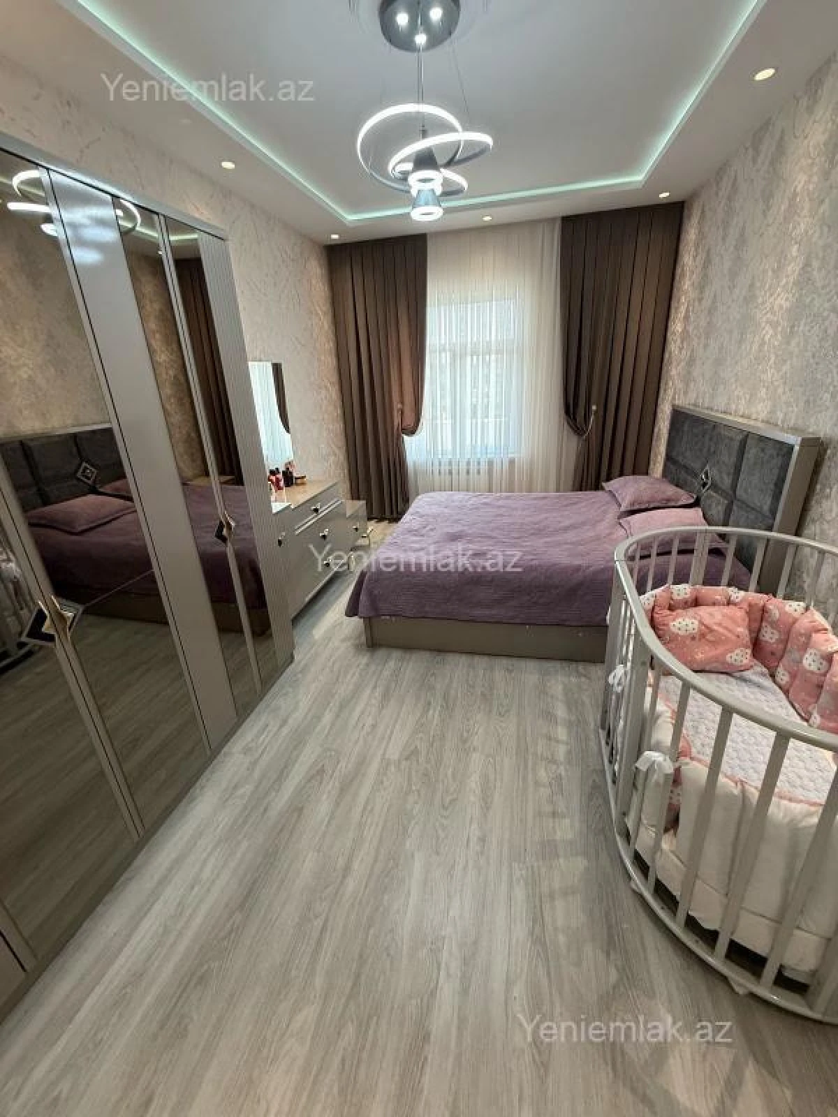 Satılır 3 otaqlı köhnə tikili 80 m²