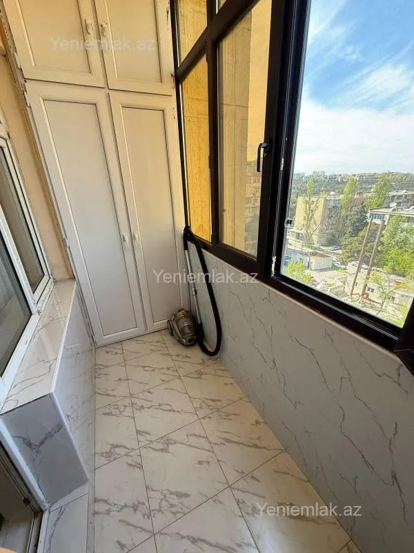 Satılır 3 otaqlı köhnə tikili 80 m²