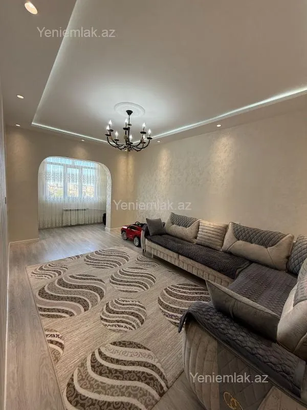Satılır 3 otaqlı köhnə tikili 80 m²