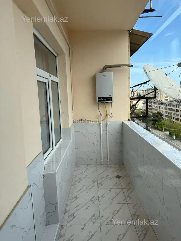 Satılır 3 otaqlı köhnə tikili 80 m²