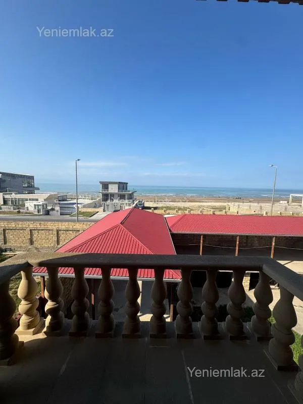 Satılır 11 otaqlı obyekt 840 m²