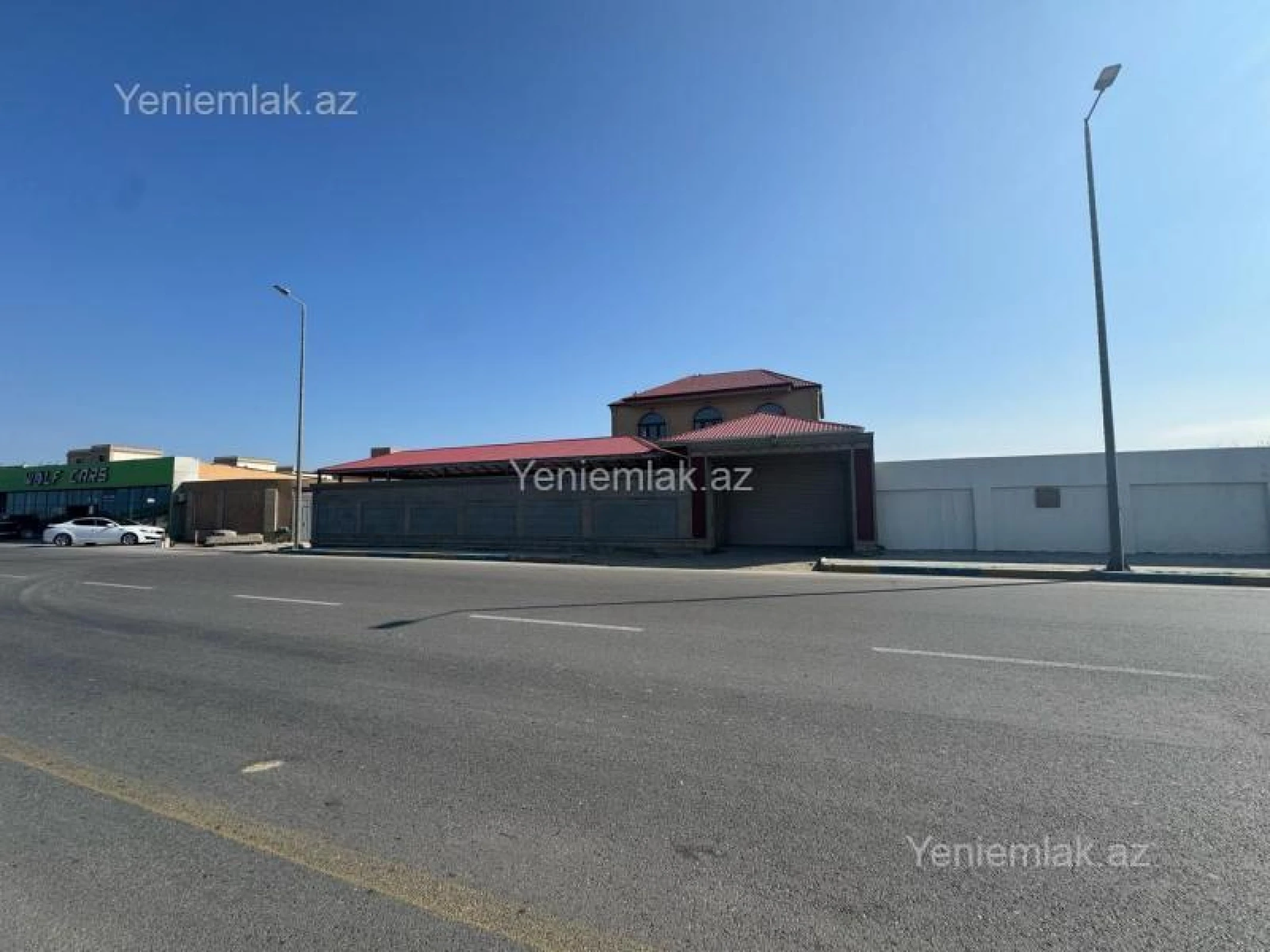 Satılır 11 otaqlı obyekt 840 m²