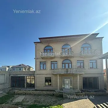 Satılır 11 otaqlı obyekt 840 m²