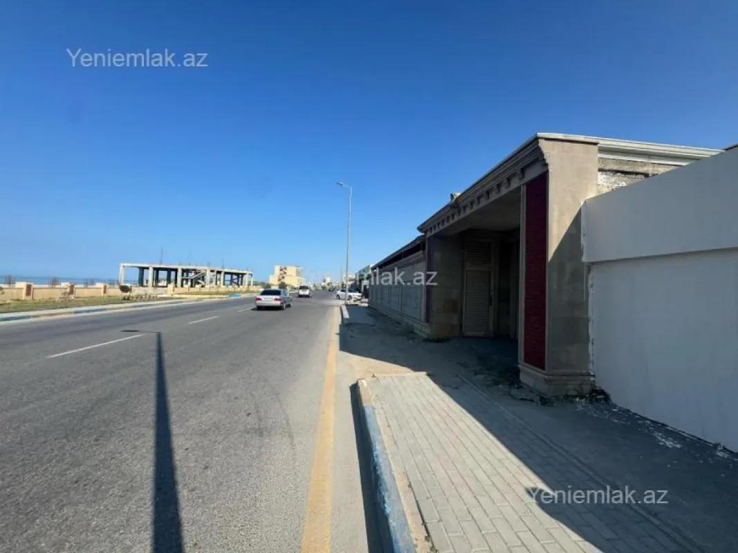 Satılır 11 otaqlı obyekt 840 m²