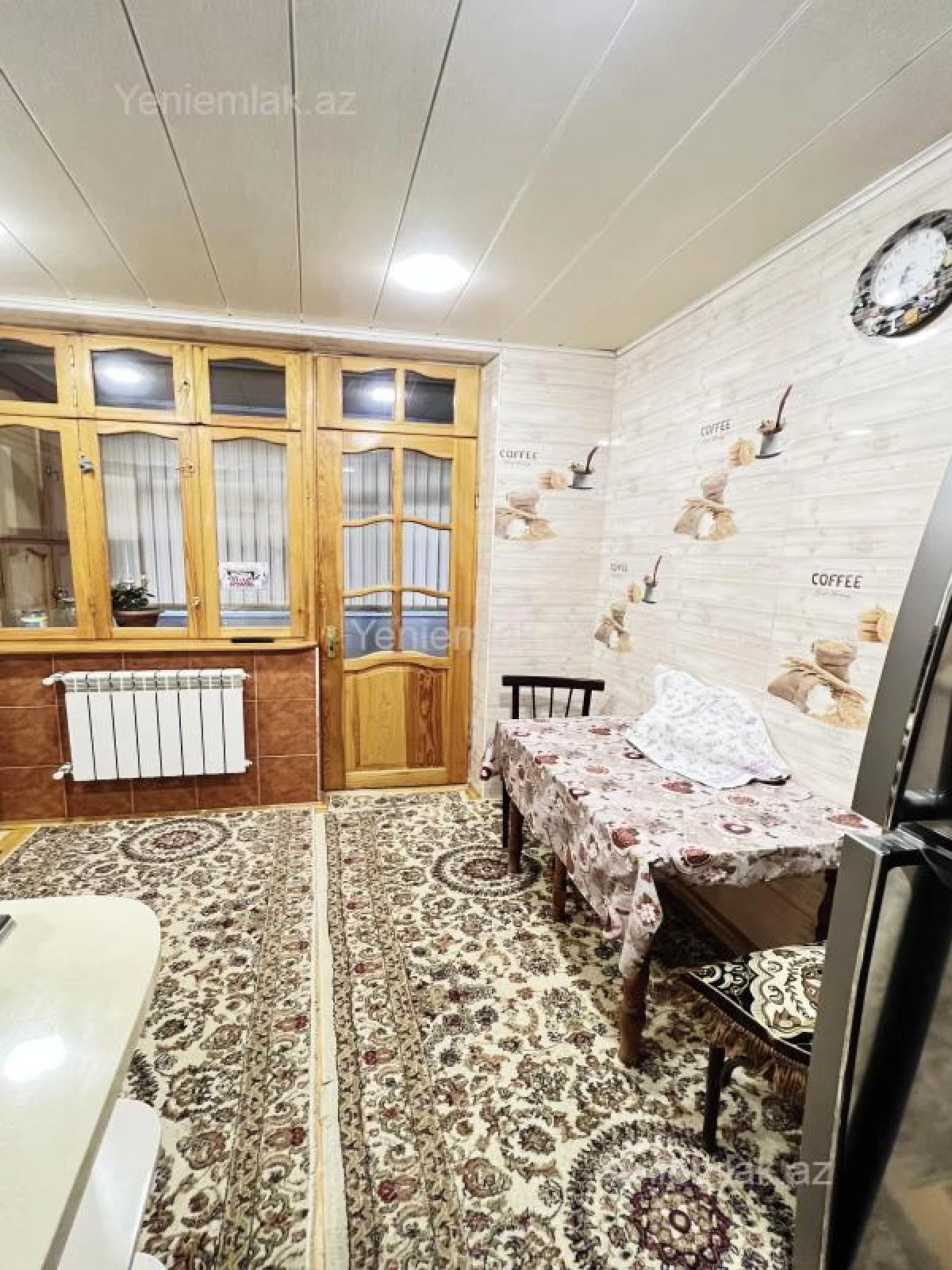 Satılır 4 otaqlı köhnə tikili 100 m²