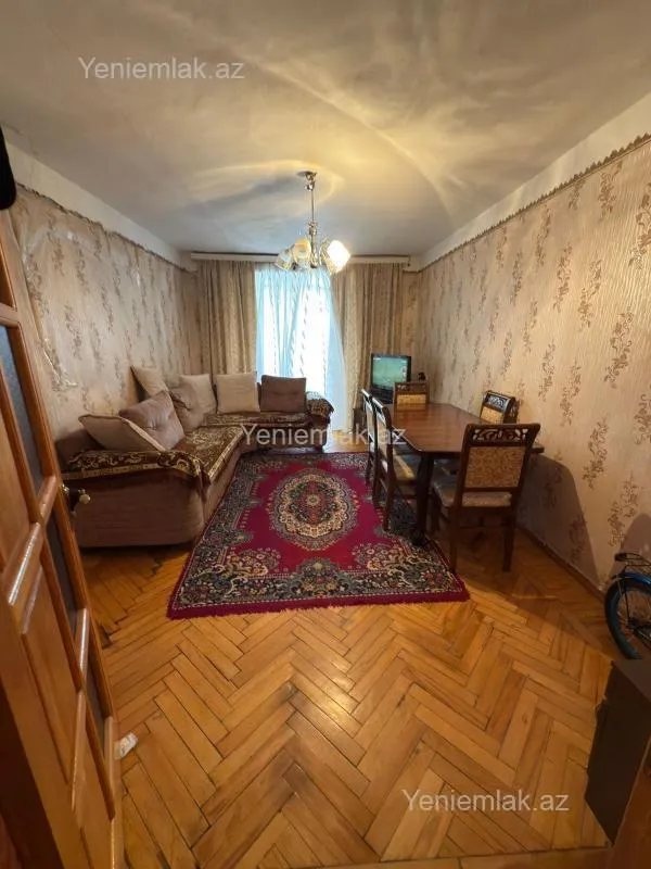 Satılır 3 otaqlı köhnə tikili 65 m²