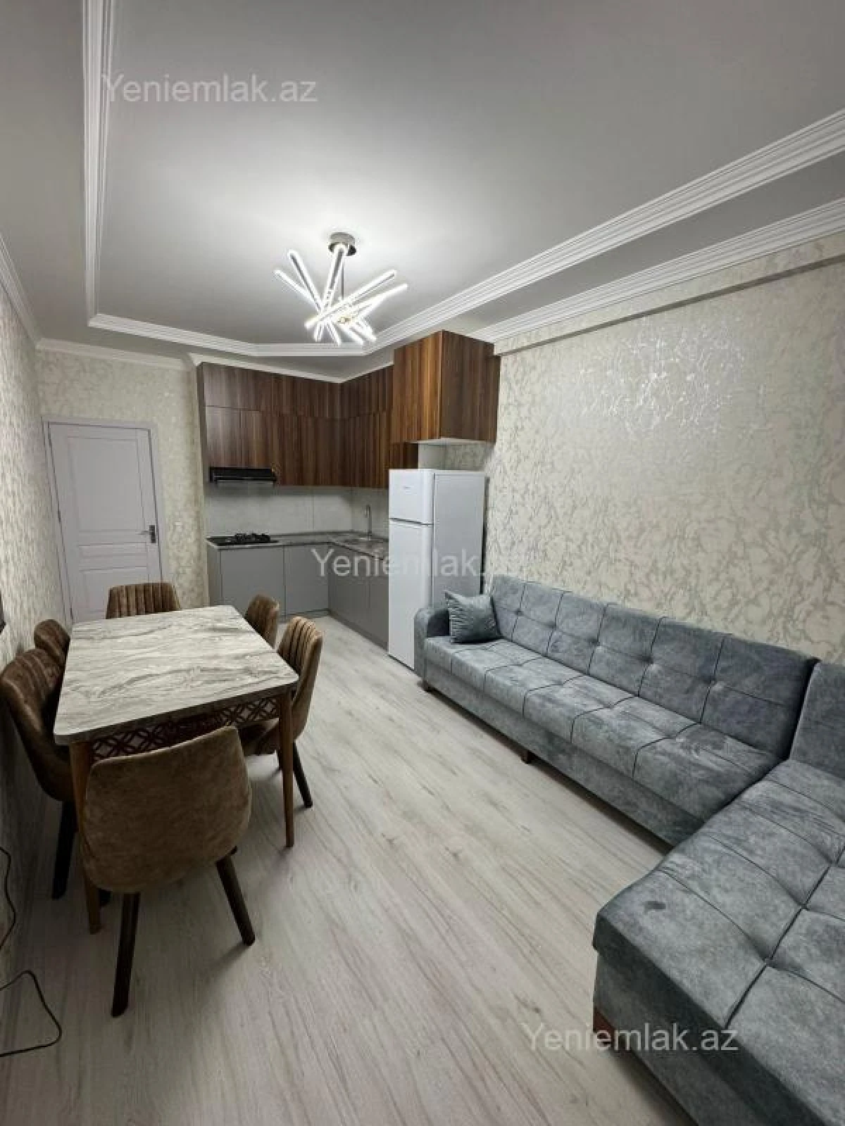 Satılır 2 otaqlı yeni tikili 77 m²