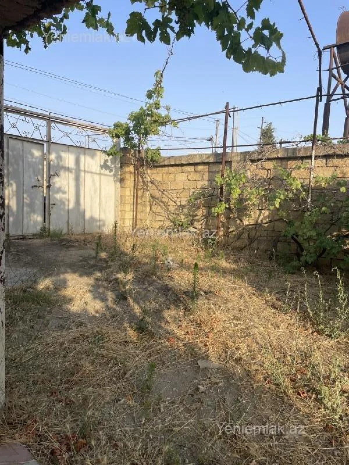 Satılır 4 otaqlı həyət evi 150 m²