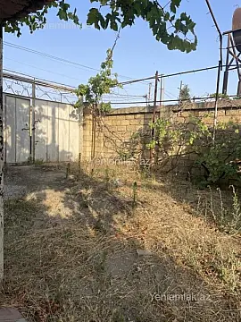 Satılır 4 otaqlı həyət evi 150 m²