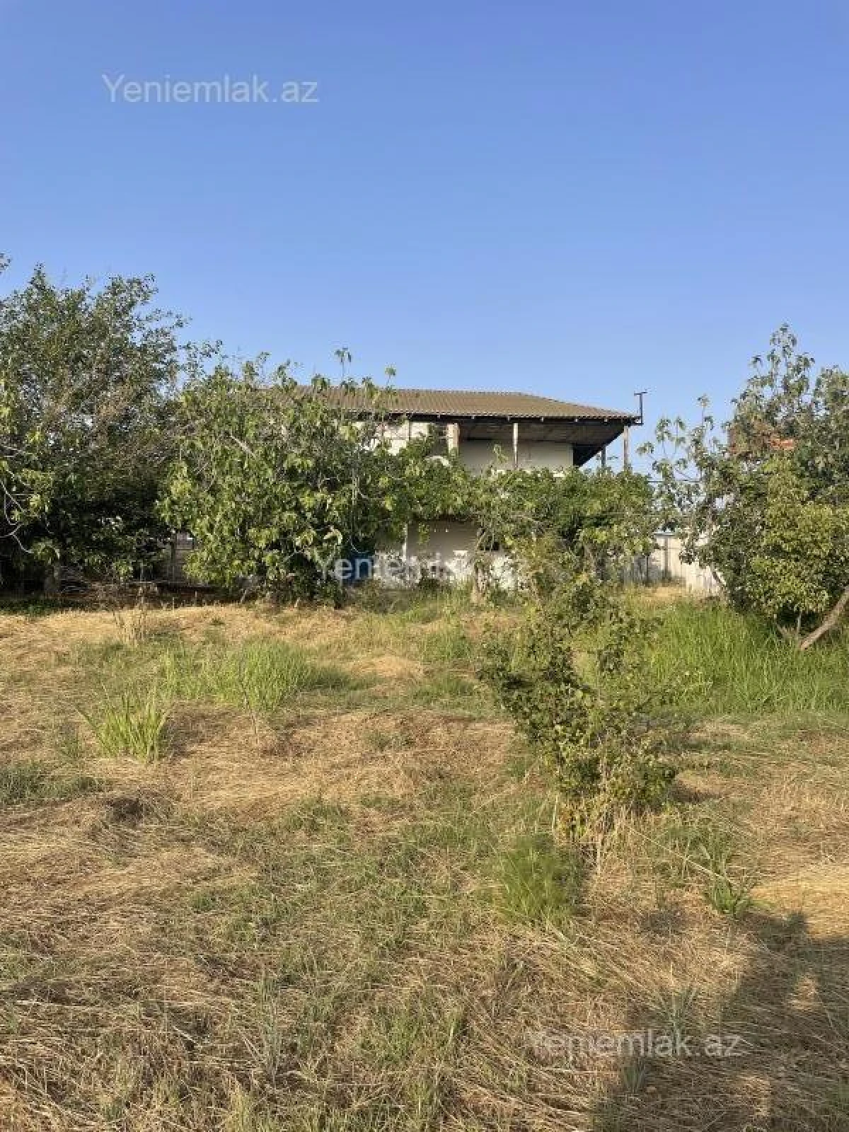 Satılır 4 otaqlı həyət evi 150 m²