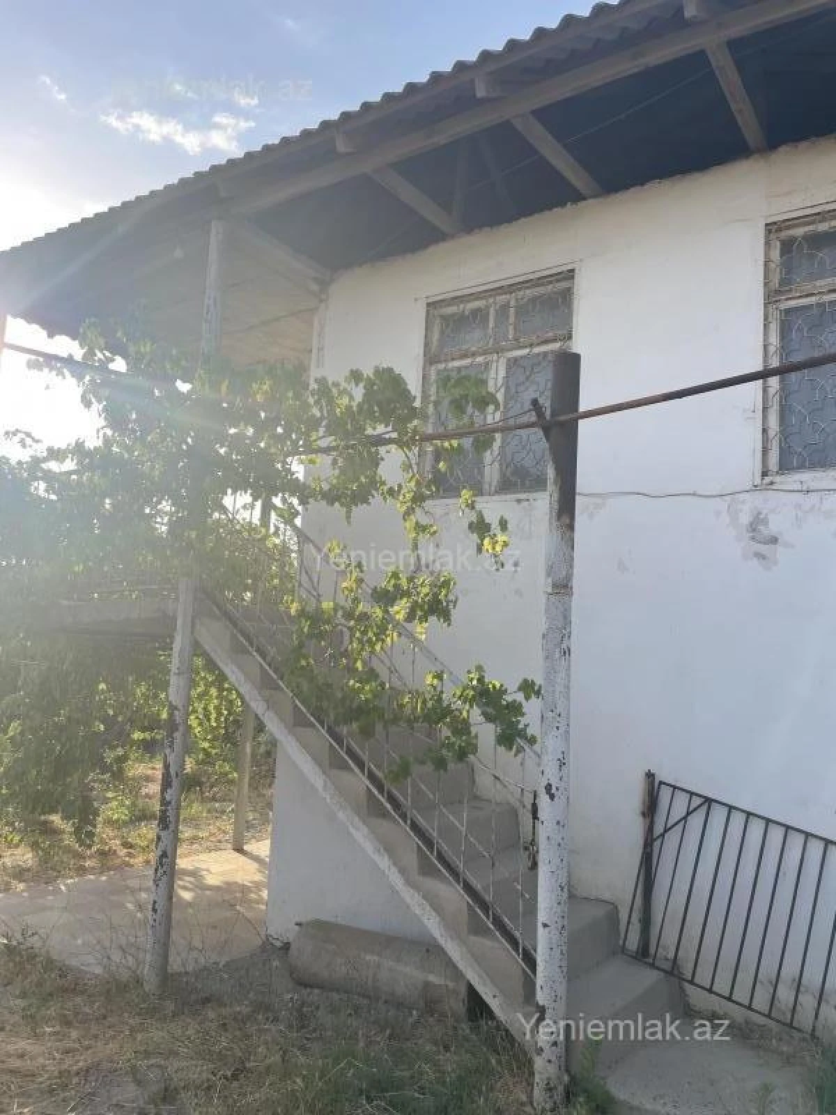 Satılır 4 otaqlı həyət evi 150 m²