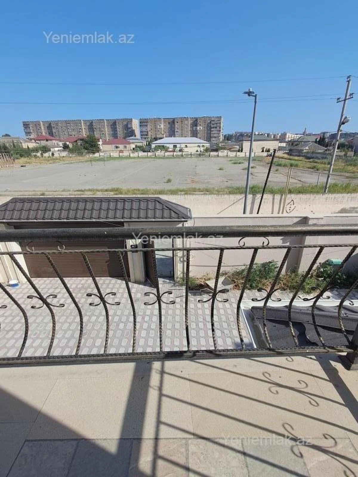 Satılır 6 otaqlı həyət evi 240 m²